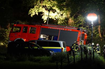 Weissenstein: Ultraleichtflugzeug stuerzt in Waldgebiet - Stundenlanger Grosseinsatz der Rettungskraefte
